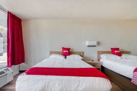OYO Hotel Waco University Area/ I-35