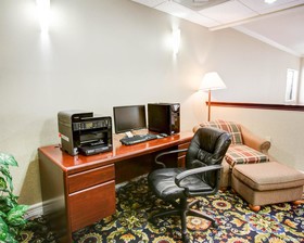 Quality Inn & Suites