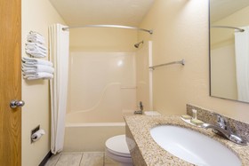 Super 8 by Wyndham Waco University Area
