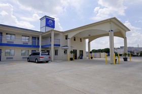 Americas Best Value Inn & Suites-Waller/Prairie View