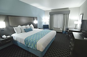 Best Western Plus Waller Hotel