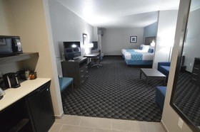 Best Western Plus Waller Hotel