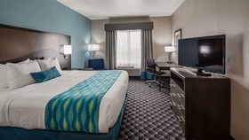 Best Western Plus Waller Hotel