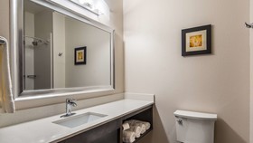 Best Western Plus Waller Hotel
