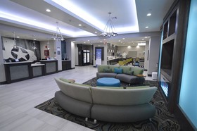 Best Western Plus Waller Hotel
