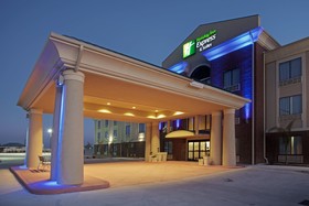 Holiday Inn Express & Suites Waller - Prairie View