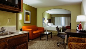 Holiday Inn Express & Suites Waller - Prairie View