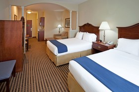 Holiday Inn Express & Suites Waxahachie