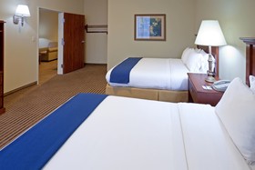 Holiday Inn Express & Suites Waxahachie