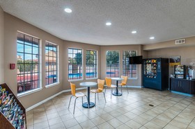 Motel 6 Waxahachie