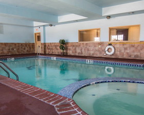 Clarion Inn & Suites Weatherford