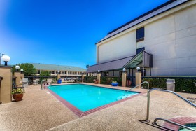 Holiday Inn Express Weatherford