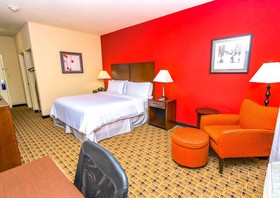 Holiday Inn Express & Suites Houston Space Center - Clear Lake