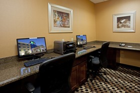 Holiday Inn Express & Suites Houston Space Center - Clear Lake