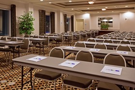 Holiday Inn Express & Suites Houston Space Center - Clear Lake
