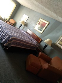 Columbia Lakes Hotel