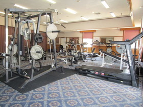 Columbia Lakes Hotel