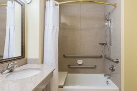 Baymont by Wyndham Wichita Falls