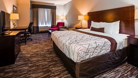Best Western Plus University Inn & Suites