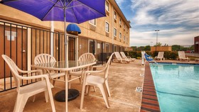 Best Western Plus University Inn & Suites