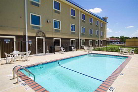 Best Western Plus University Inn & Suites