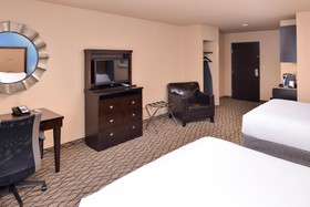 Holiday Inn Express Hotel & Suites Wichita Falls