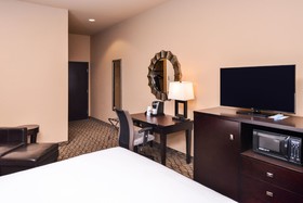 Holiday Inn Express Hotel & Suites Wichita Falls