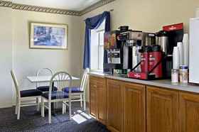 Super 8 by Wyndham Wichita Falls