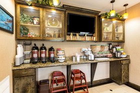 Comfort Inn & Suites