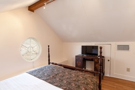 Oaklea Mansion Bed & Breakfast