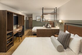 River Canyon Lodge