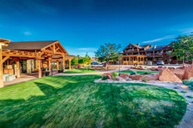 Desert Rose Inn & Cabins