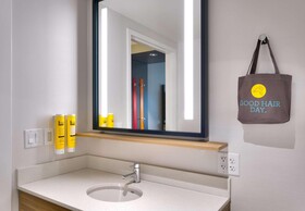 Tru by Hilton Clearfield Hill Air Force Base