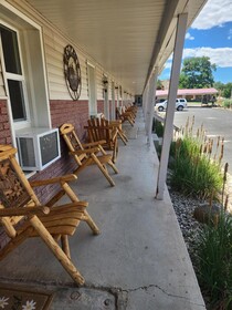 Cowboy Country Inn