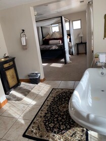Slot Canyons Inn