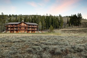 Beaver Creek Lodge