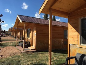 Mountain Ridge Motel and RV Park