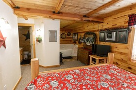 Bear River Lodge