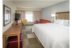 Hampton Inn & Suites Logan