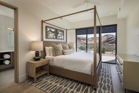 Lionsback Resort