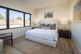 Lionsback Resort