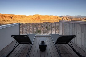 Lionsback Resort
