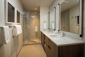 Lionsback Resort