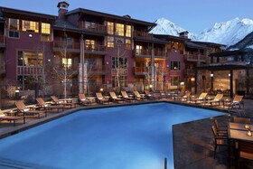 Sunrise Lodge Hilton Grand Vacations Club