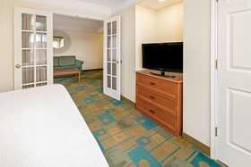 La Quinta Inn & Suites by Wyndham Salt Lake City Airport