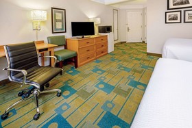 La Quinta Inn & Suites by Wyndham Salt Lake City Airport