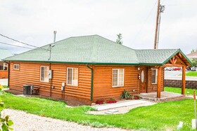 Bryce Country Cabins