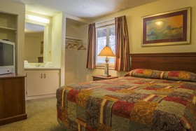 Upper Pass Lodge