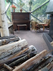Toll Road Inn