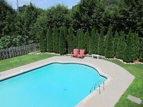 Toll Road Inn